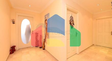 Большая квартира на первой линии Большая квартира на первой линии