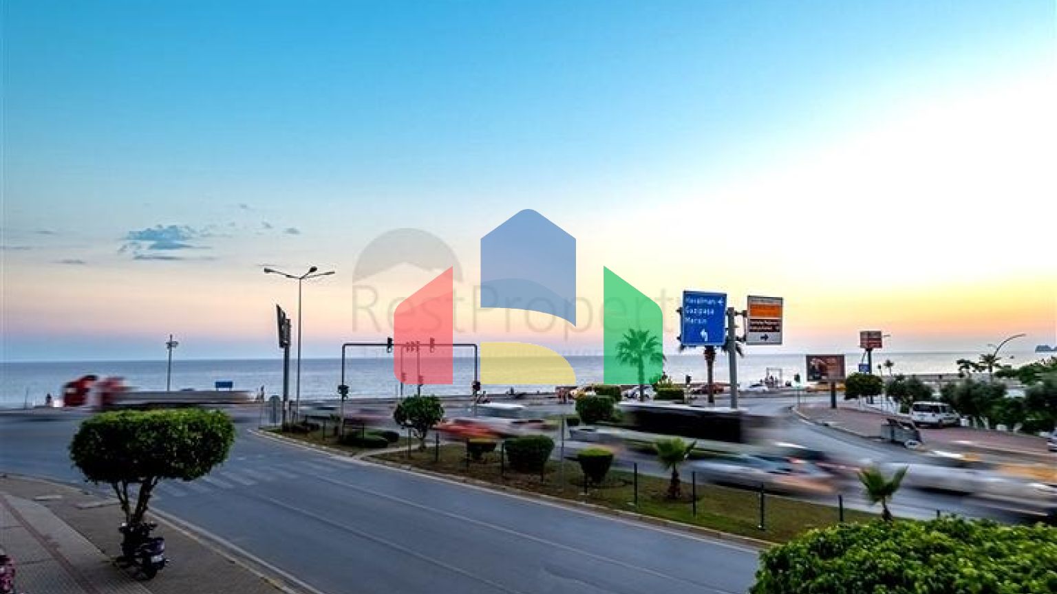 Большая квартира на первой линии