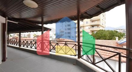 Вилла городского типа в 250 метрах от моря