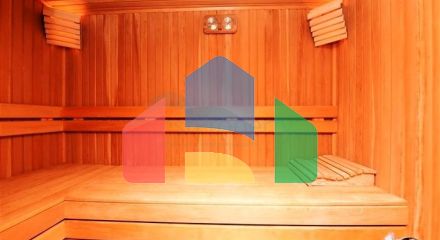 Вилла городского типа в 250 метрах от моря