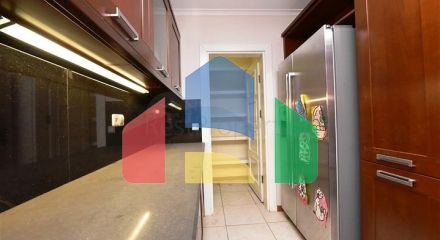 Вилла городского типа в 250 метрах от моря