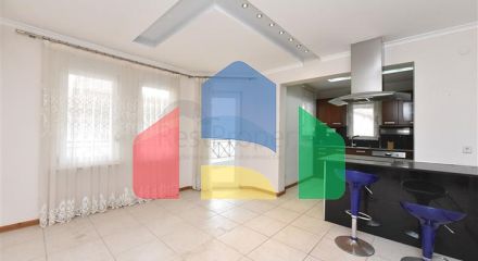 Вилла городского типа в 250 метрах от моря