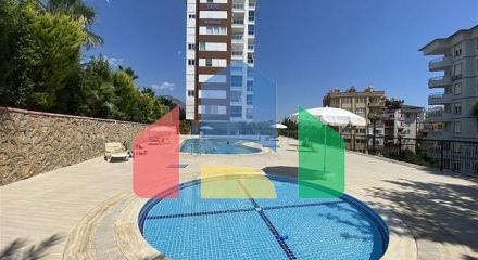 Пентхаус с панорамным видом на море в районе Тосмур Пентхаус с панорамным видом на море в районе Тосмур