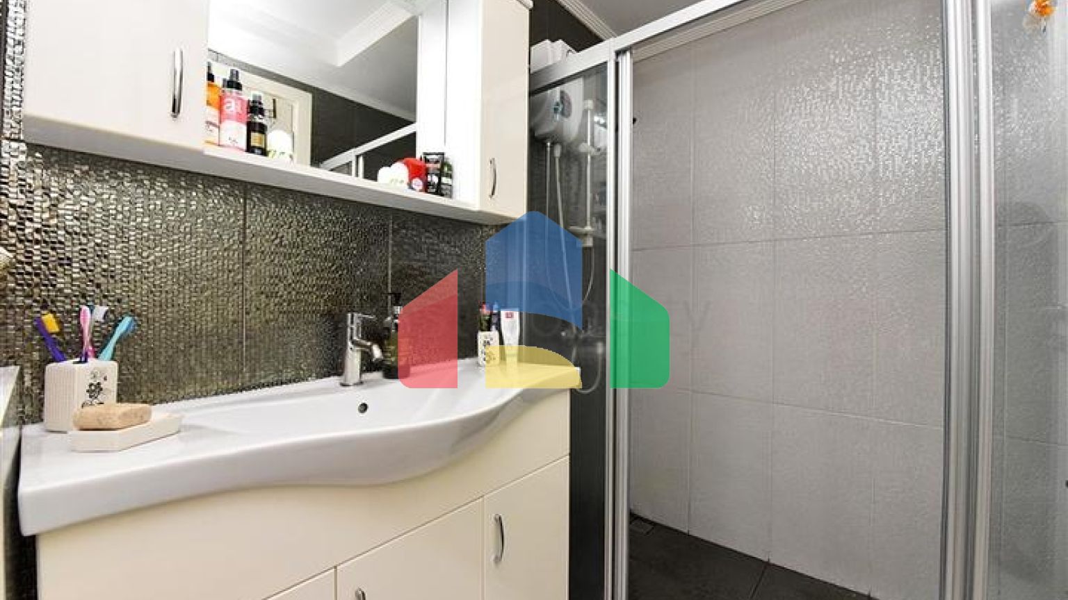 Двухкомнатная квартира в районе Тосмур