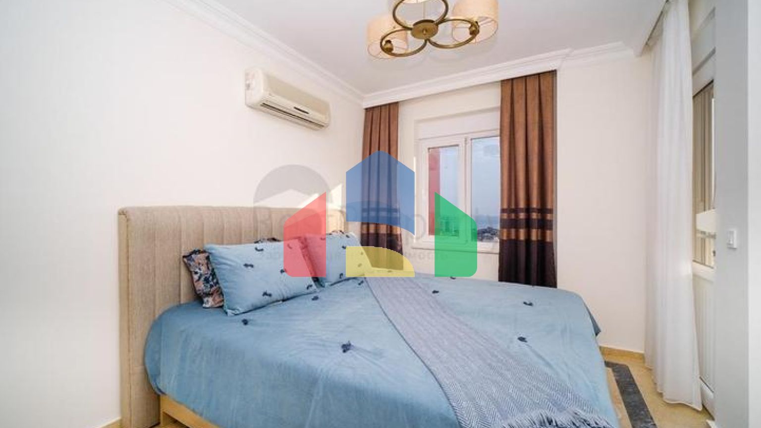 Шикарная квартира с видом на море и крепость в районе Тосмур