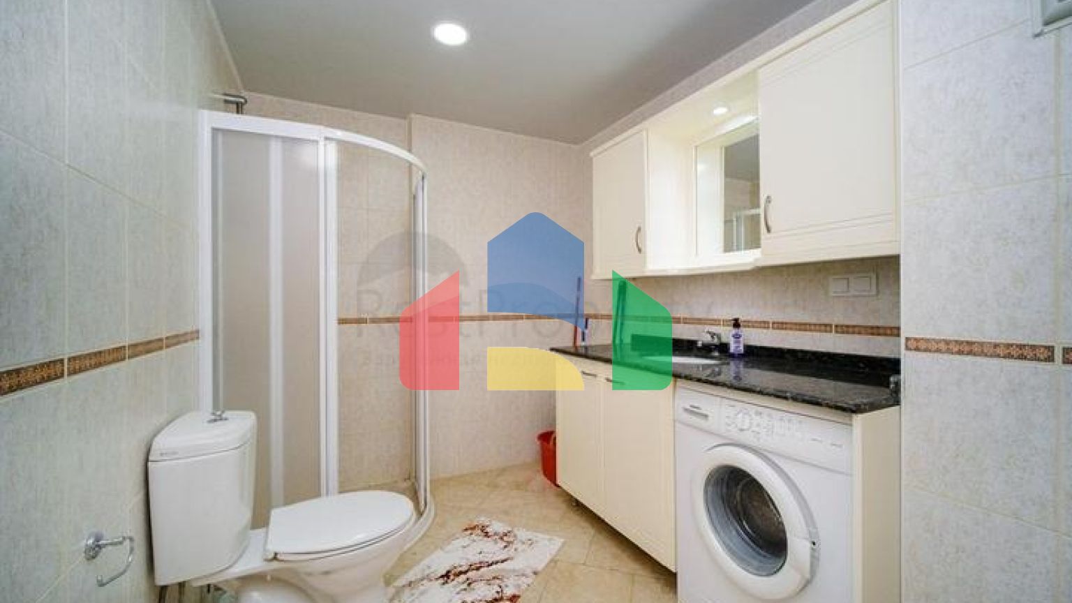 Шикарная квартира с видом на море и крепость в районе Тосмур