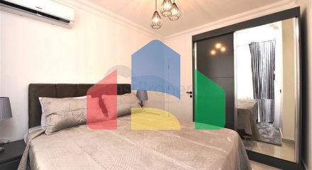 Затишні апартаменти 2 + 1 з видом на море в Тосмурі