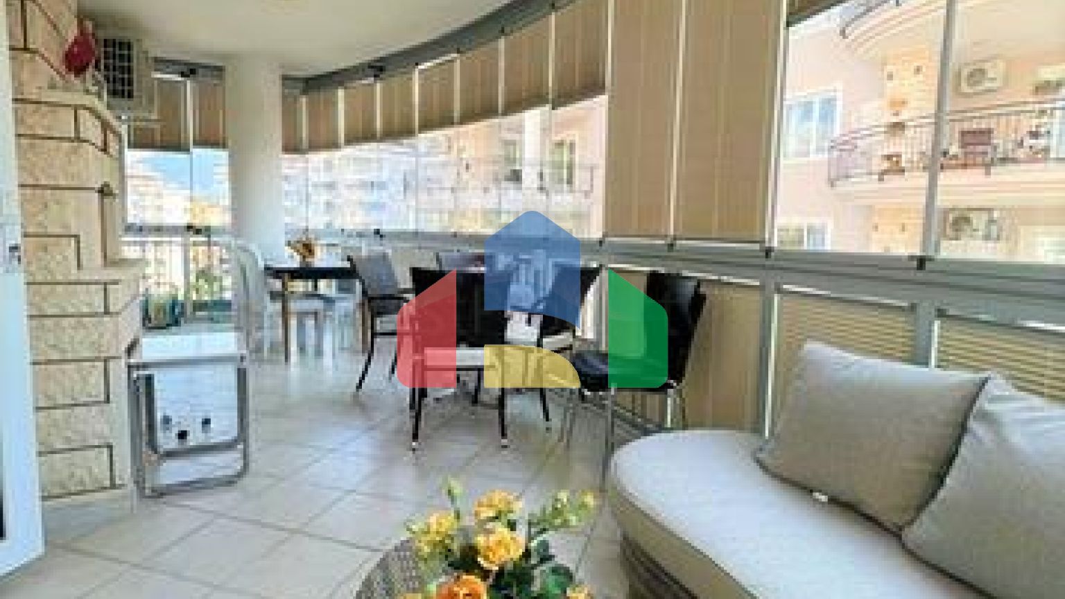 Апартаменты 2+1 в районе Тосмур недалеко от моря