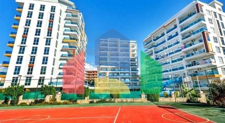 Світла мебльована квартира 2+1 в розвиненому житловому комплексі