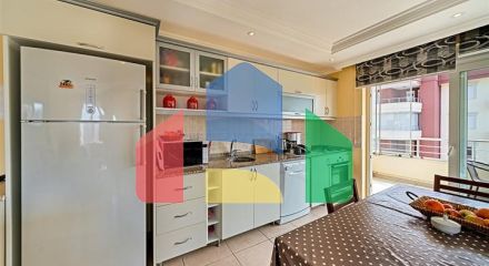 Затишна квартира 3+1 в упорядкованому житловому комплексі району Тосмур