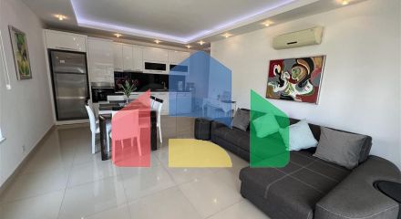 Просторная меблированная квартира с двумя балконами в Тосмуре