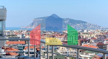 Просторный пентхаус 4+1 с террасой в районе Тосмур