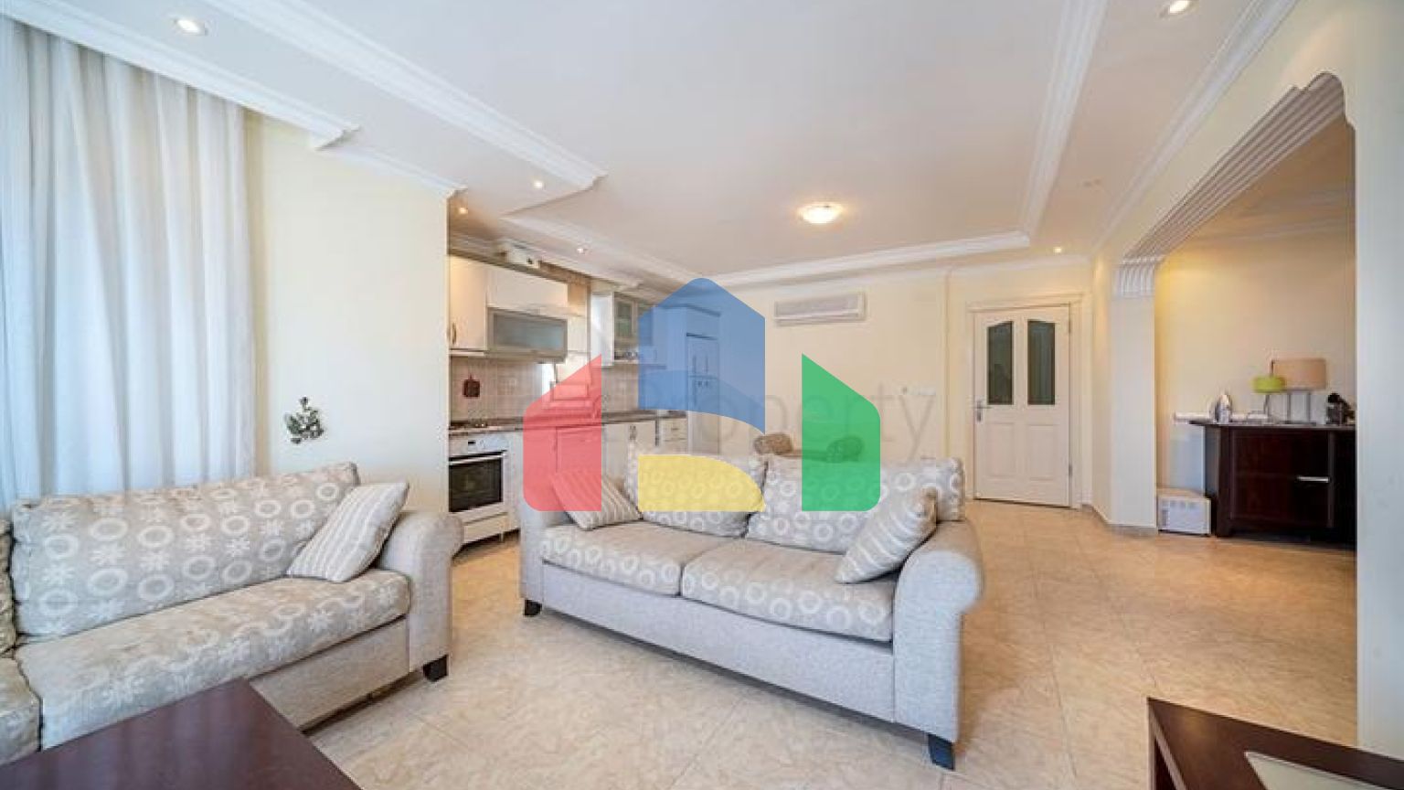 Просторный пентхаус 4+1 с террасой в районе Тосмур