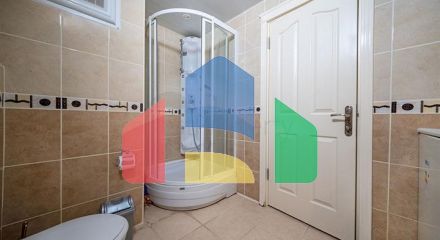 Просторный пентхаус 4+1 с террасой в районе Тосмур