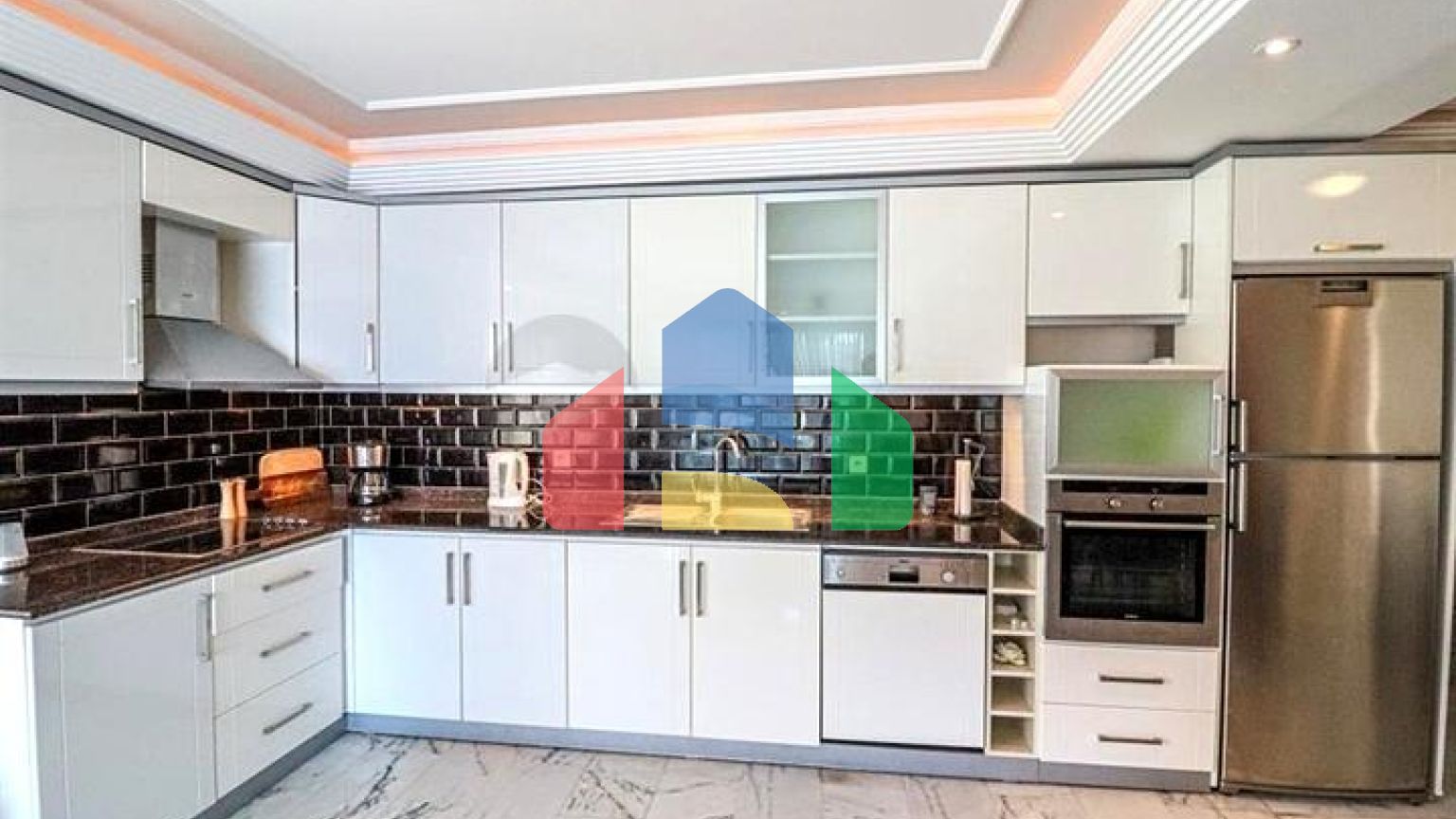 Квартира 3+1 с развитой инфраструктурой комплекса в районе Тосмур