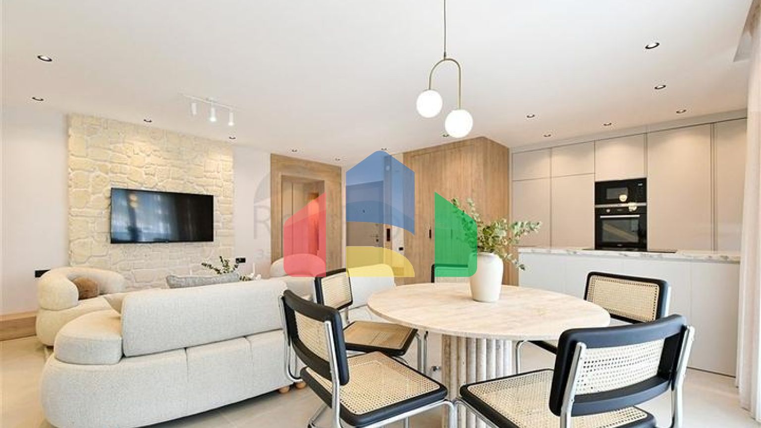 Стильная квартира 2+1 с продуманной планировкой в районе Тосмур