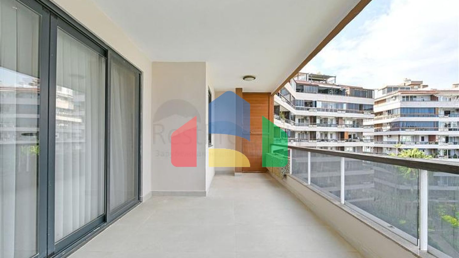 Стильная квартира 2+1 с продуманной планировкой в районе Тосмур