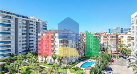 Светлая квартира 2+1 в шаге от моря в районе Тосмур Светлая квартира 2+1 в шаге от моря в районе Тосмур