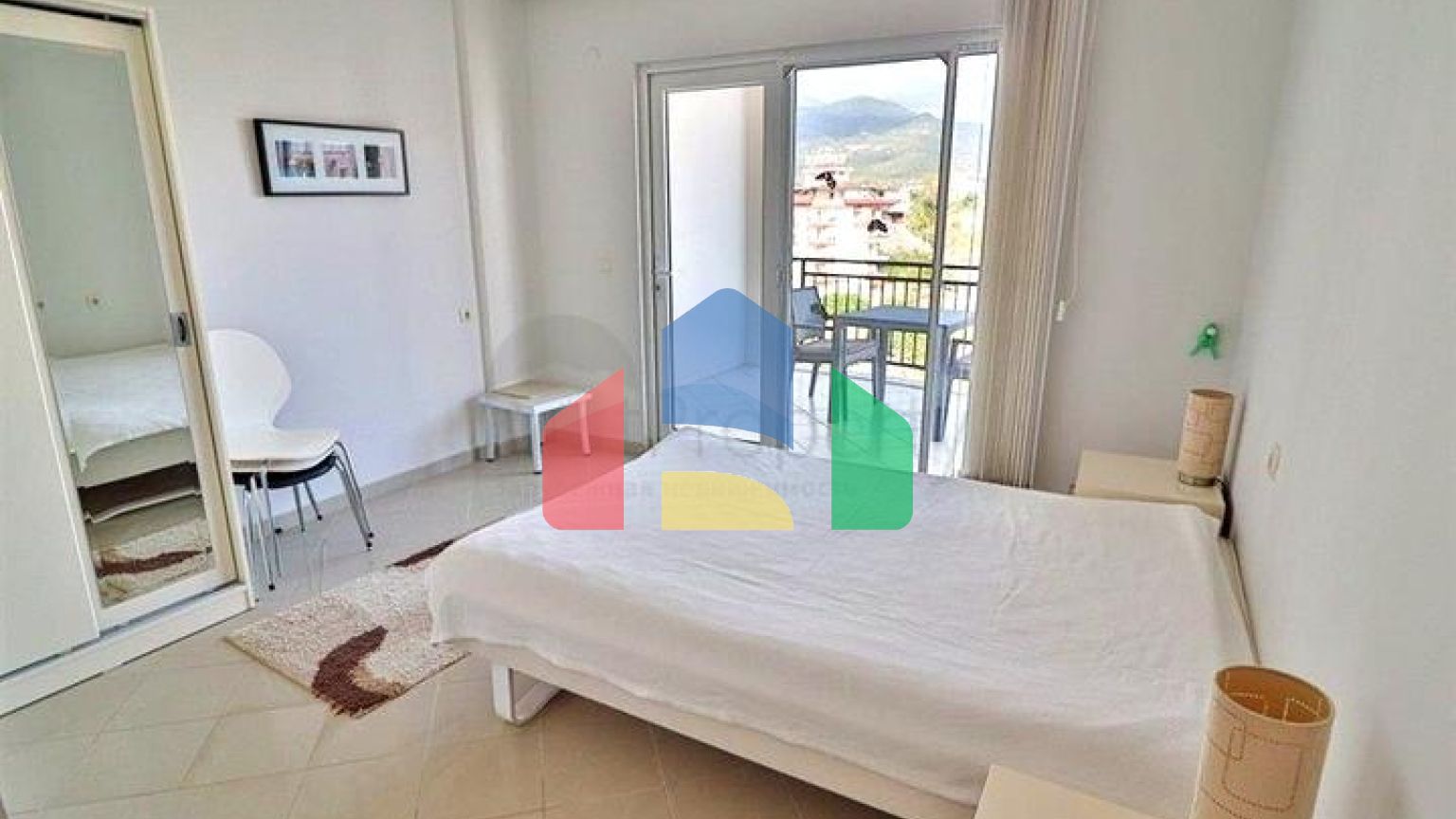 Уютная меблированная квартира 2+1 в жилом комплексе с бассейном