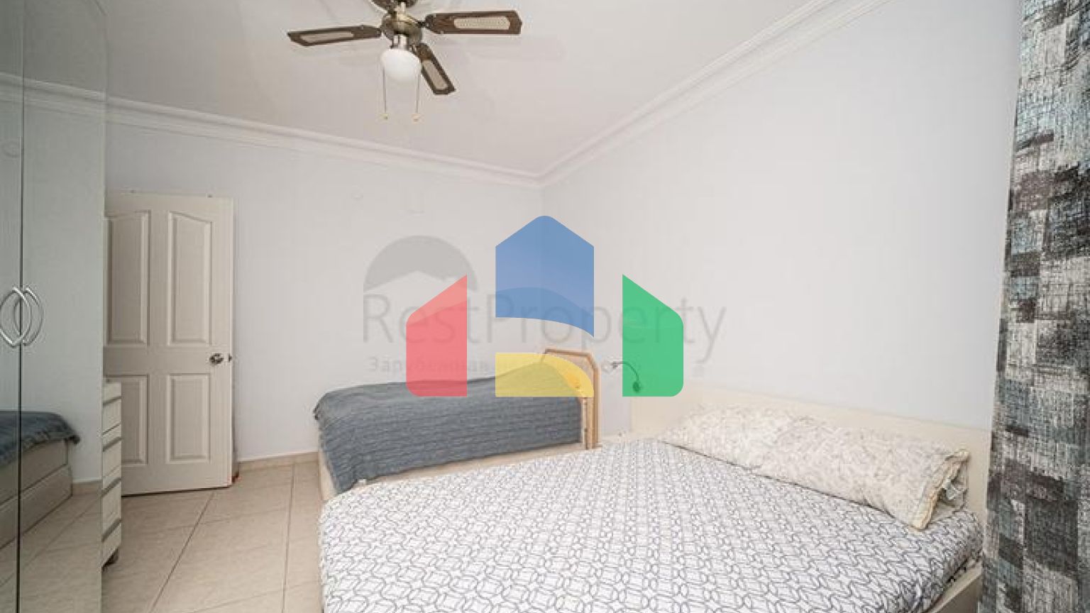 Просторная квартира 2+1 недалеко от моря в Тосмуре