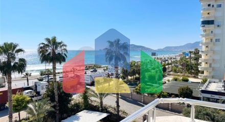 Квартира планировки 3+1 на первой береговой линии