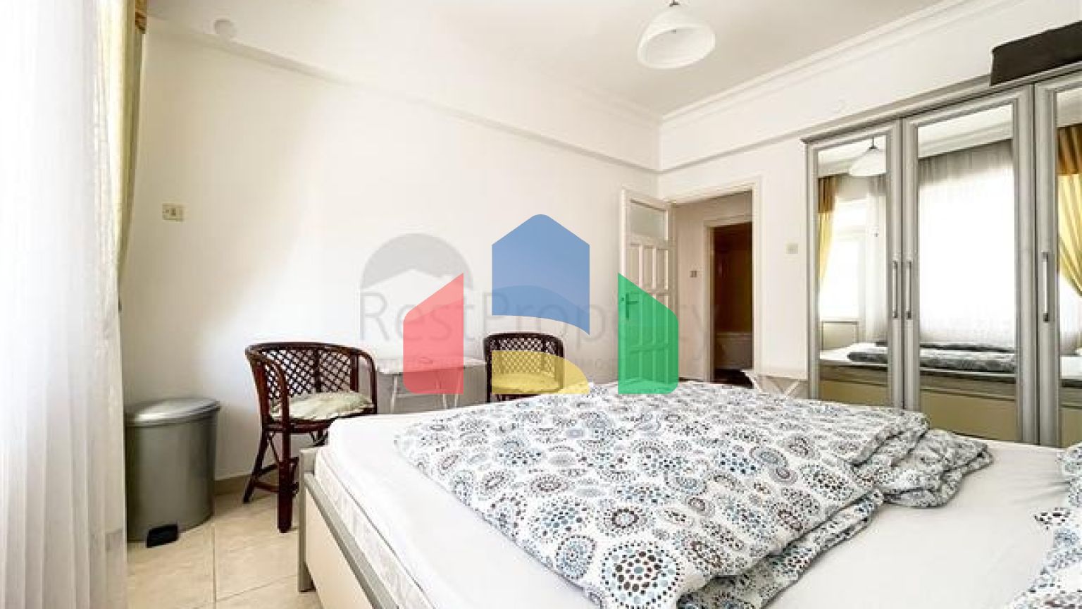 Квартира планировки 3+1 на первой береговой линии