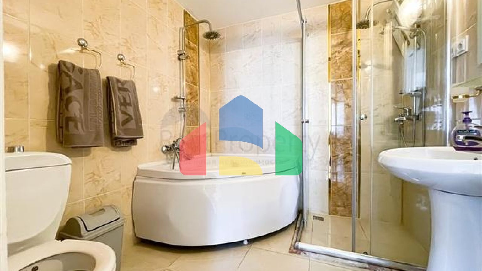 Квартира планировки 3+1 на первой береговой линии