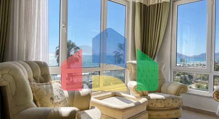 Квартира планировки 3+1 на первой береговой линии