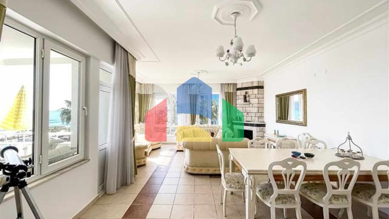 Квартира планировки 3+1 на первой береговой линии