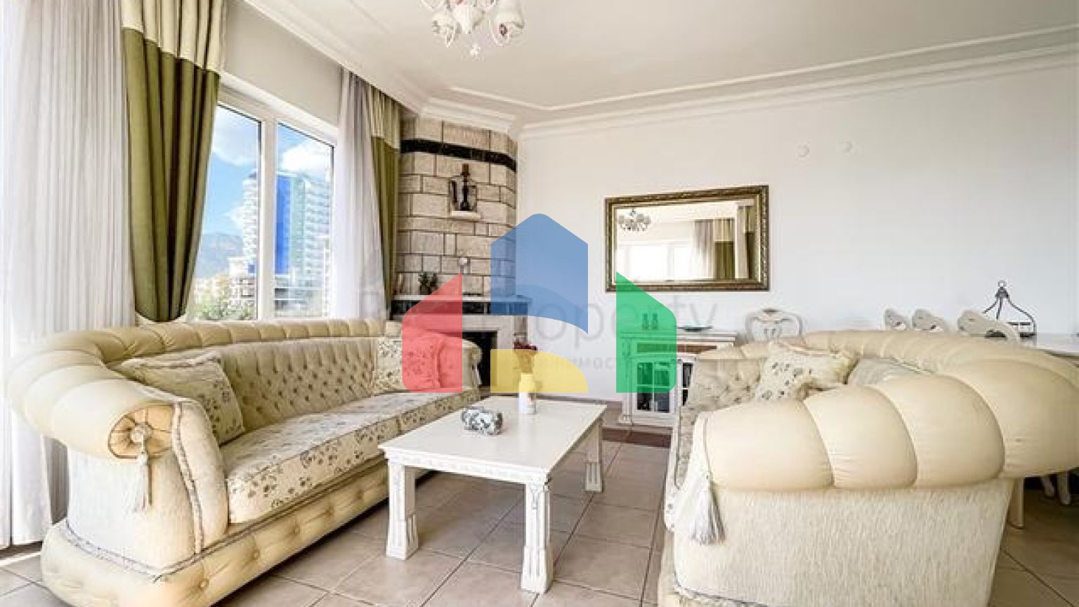 Квартира планировки 3+1 на первой береговой линии