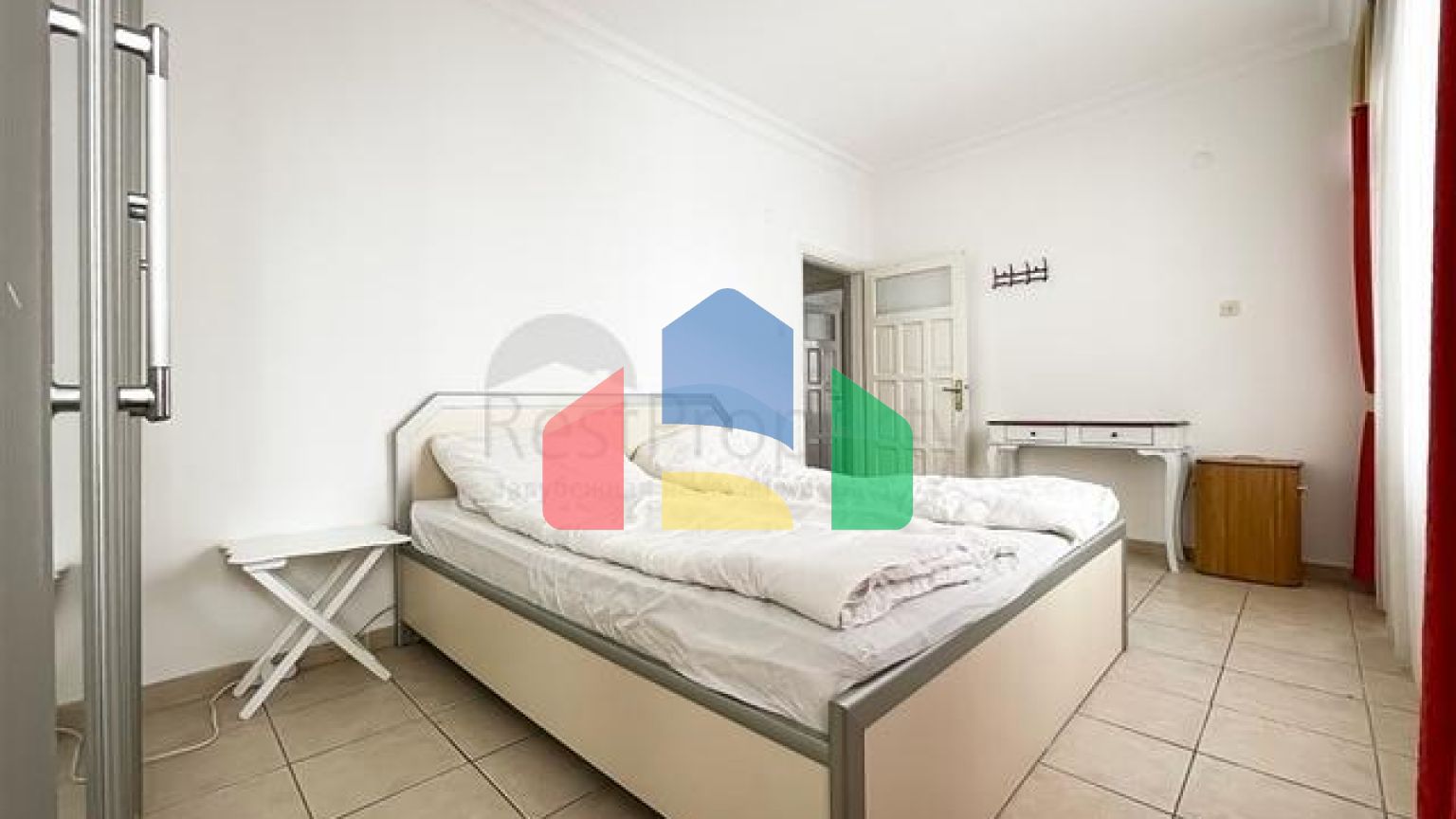 Квартира планировки 3+1 на первой береговой линии