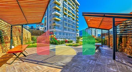 Новая квартира у моря планировкой 1+1 в районе Тосмур