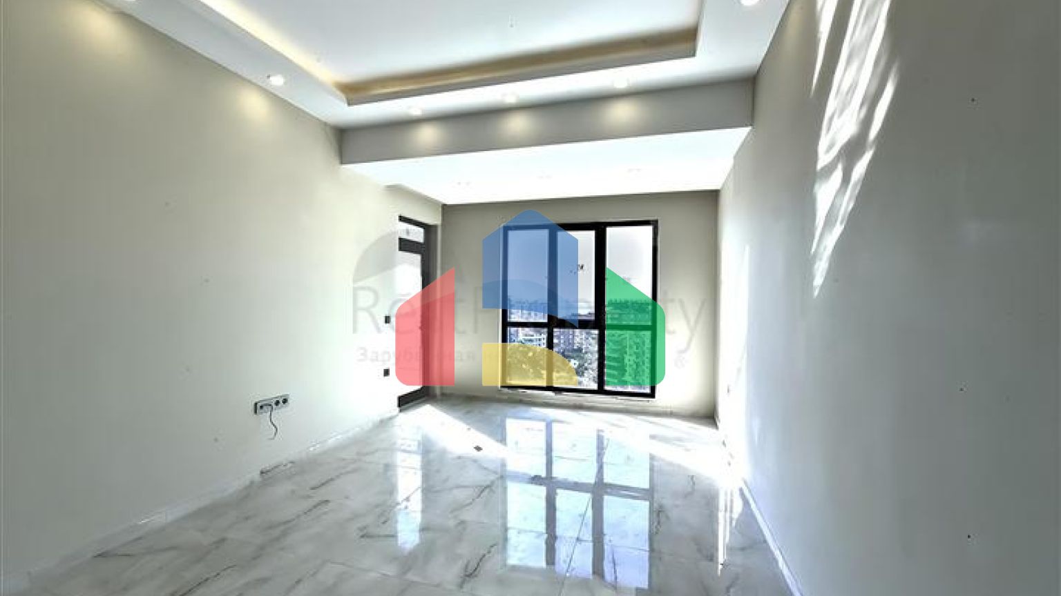 Новая квартира у моря планировкой 1+1 в районе Тосмур