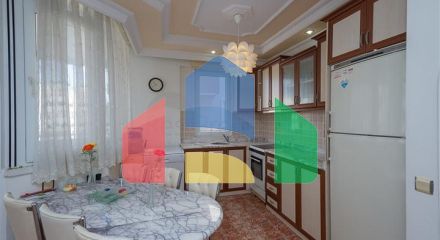 Просторная 2+1 квартира рядом с морем в Тосмуре