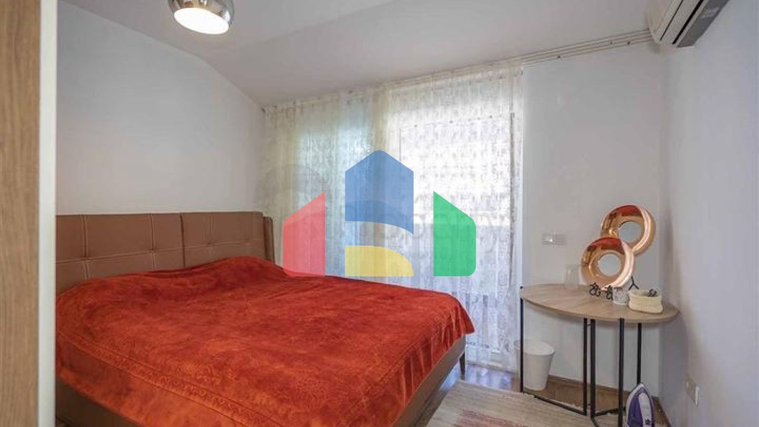 Просторий пентхаус від власника плануванням 2+1 в районі Кестель