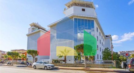 Просторий пентхаус від власника плануванням 2+1 в районі Кестель Просторий пентхаус від власника плануванням 2+1 в районі Кестель