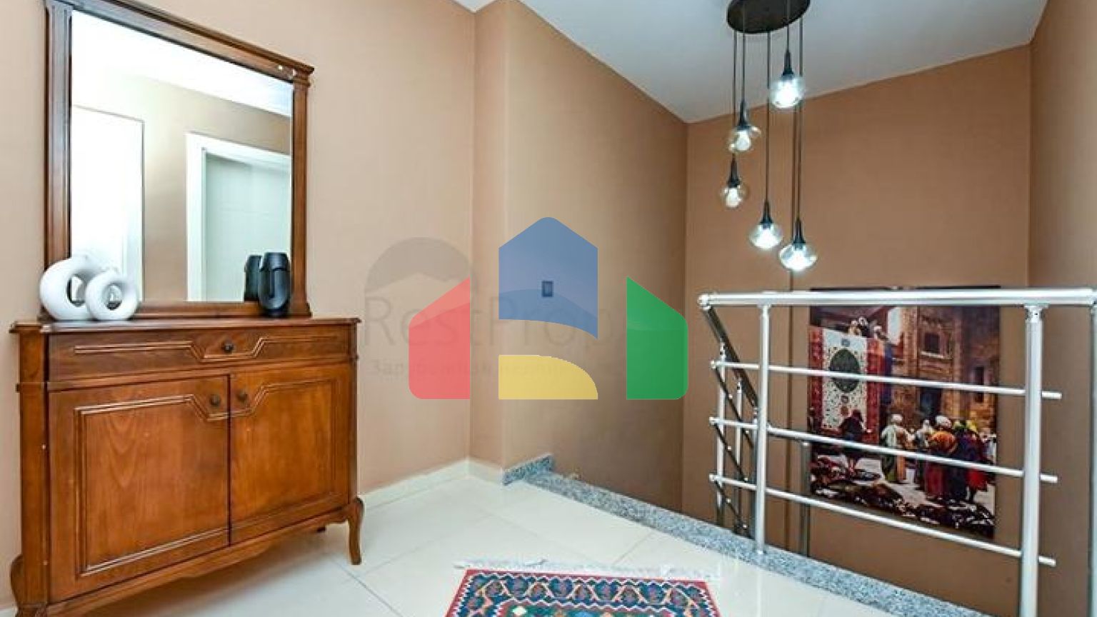 Меблированный пентхаус 2+1 всего в 200 метрах от моря