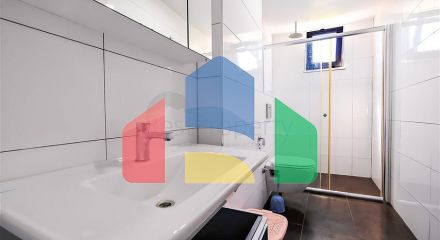 Простора мебльована квартира 3 + 1 з багатою інфраструктурою в сучасному житловому комплексі Простора мебльована квартира 3 + 1 з багатою інфраструктурою в сучасному житловому комплексі