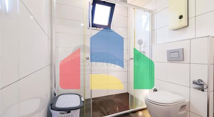 Простора мебльована квартира 3 + 1 з багатою інфраструктурою в сучасному житловому комплексі Простора мебльована квартира 3 + 1 з багатою інфраструктурою в сучасному житловому комплексі