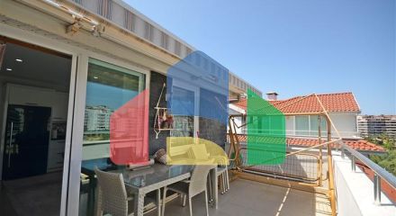 Просторий пентхаус для великої родини на березі Середземного моря Просторий пентхаус для великої родини на березі Середземного моря