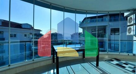 4+1 duplex penthouse in Kestel area, just 20 m from the sea