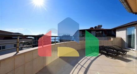 4+1 duplex penthouse in Kestel area, just 20 m from the sea