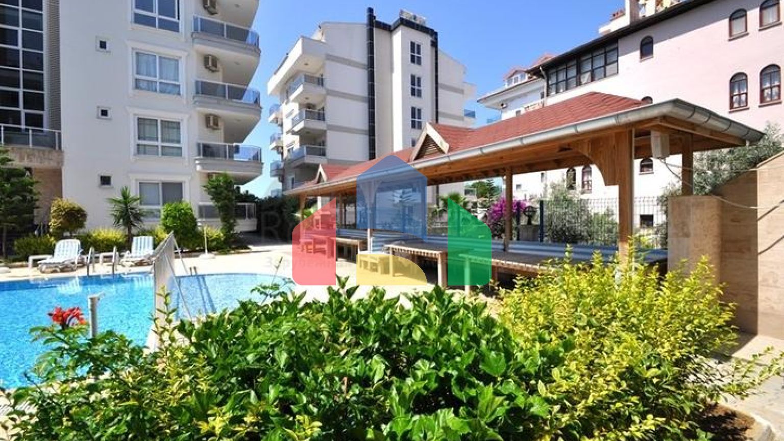 Пентхаус-дуплекс 4+1 в районе Кестель всего в 20 м от моря