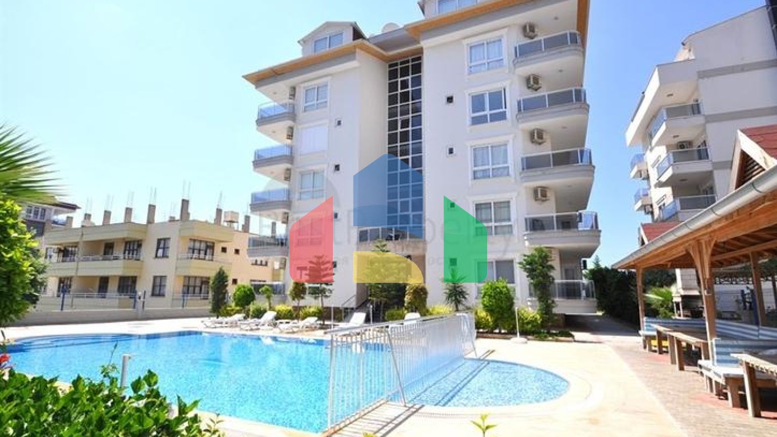 Пентхаус-дуплекс 4+1 в районе Кестель всего в 20 м от моря