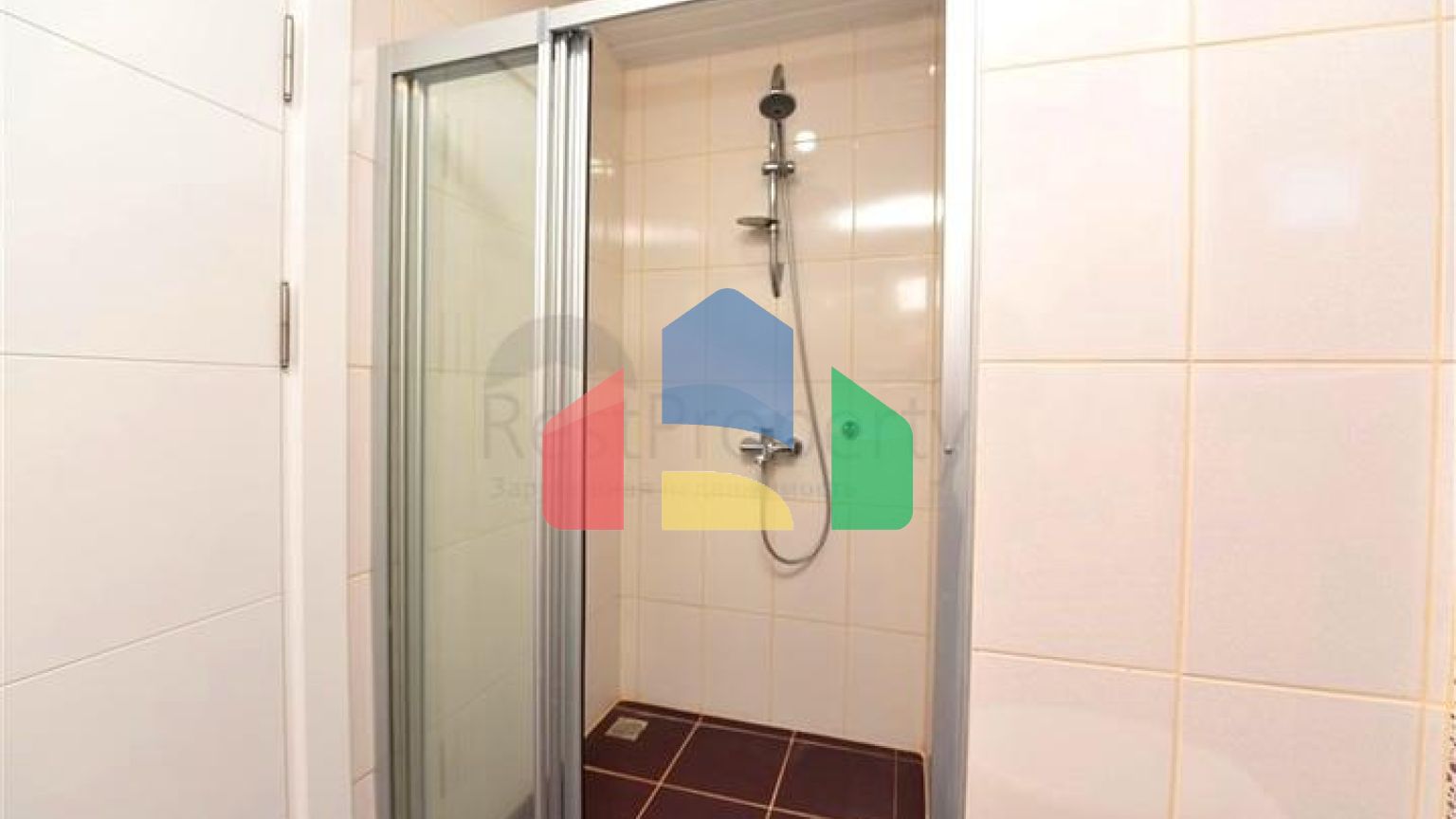 Пентхаус-дуплекс 4+1 в районе Кестель всего в 20 м от моря