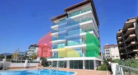 Three-bedroom penthouse in Kestel district