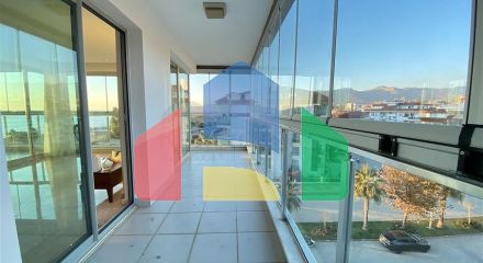 Three-bedroom penthouse in Kestel district