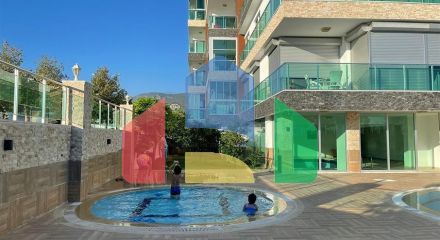 Трёхкомнатный пентхаус в районе Кестель Трёхкомнатный пентхаус в районе Кестель