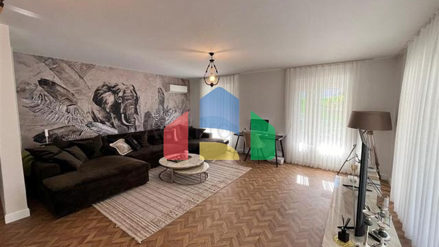 Вілла для громадянства в районі Кестель