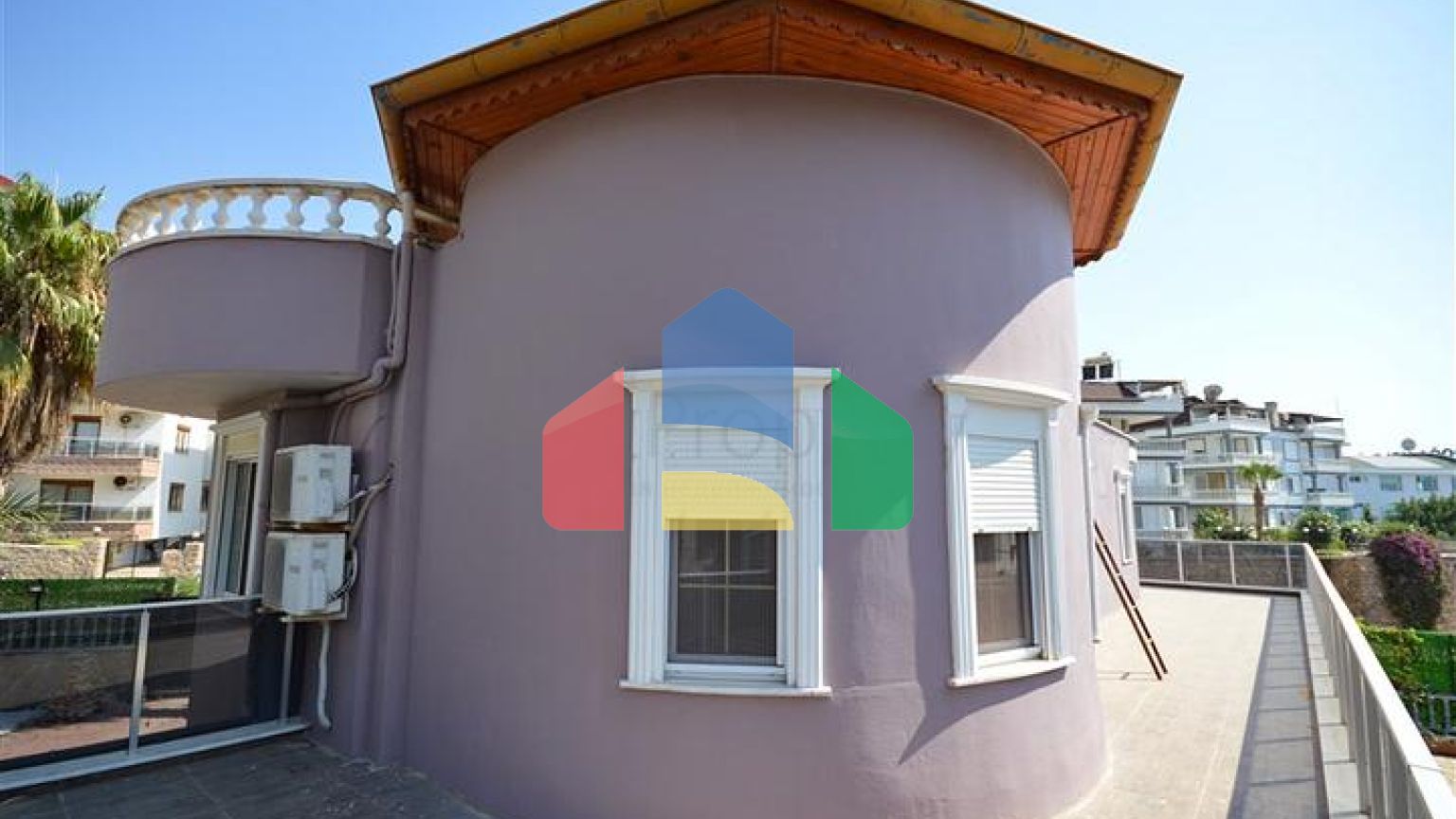 Вілла для громадянства в районі Кестель